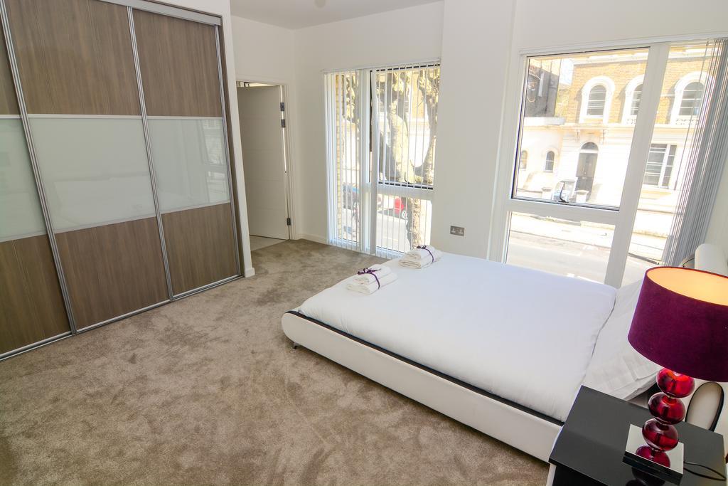 Apartment Wharf - Cambridge Av Лондон Екстериор снимка